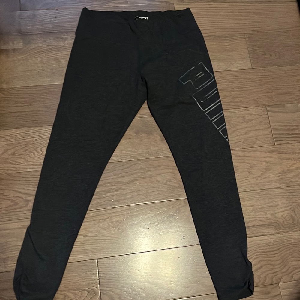 Puma dry cell dark gray leggings (gathered at the ankles) -XL, great condition